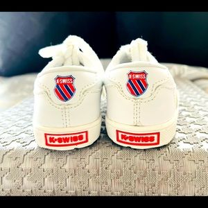 K-Swiss infant classic sneaker white.  Gently worn